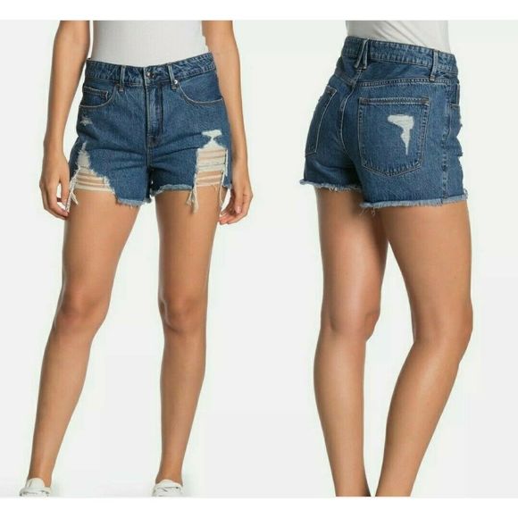 Good American Good Vintage Cutoff Denim Shorts 18